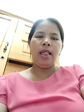 Lanyingxin18 online show from 03/05/25, 10:11