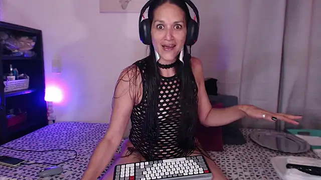 diosa78afrodita online show from 11/06/25, 01:50