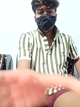 hotvarunrita online show from 10/30/25, 11:38