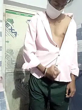 hotvarunrita online show from 12/04/25, 12:14