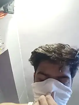 hotvarunrita online show from 12/19/25, 03:13