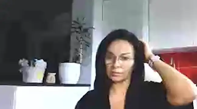 HelenLuxx online show from 12/11/24, 07:42
