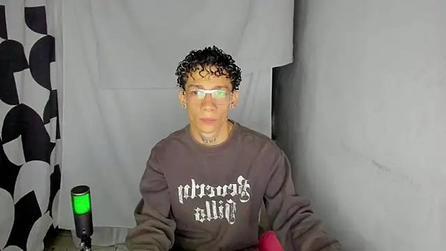 mateodeamjo online show from 06/08/26, 05:30