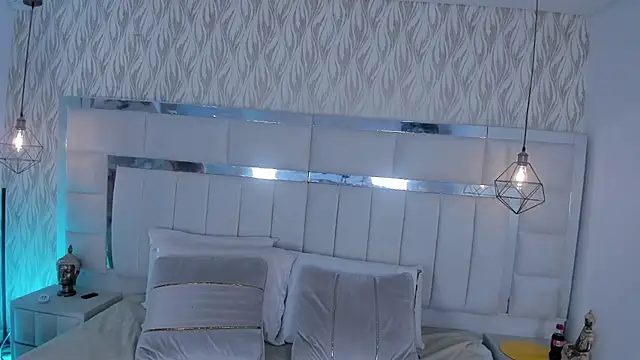 Snapshot of 1m_dalhia chatting on 11/05/25, 08:20 1m dalhia online show from 11/05/25, 08:20