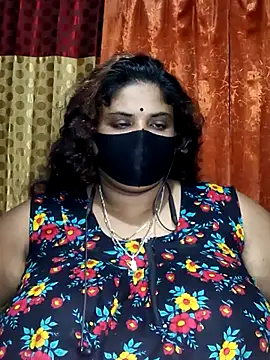 Dusto Meye online show from 10/08/25, 03:31