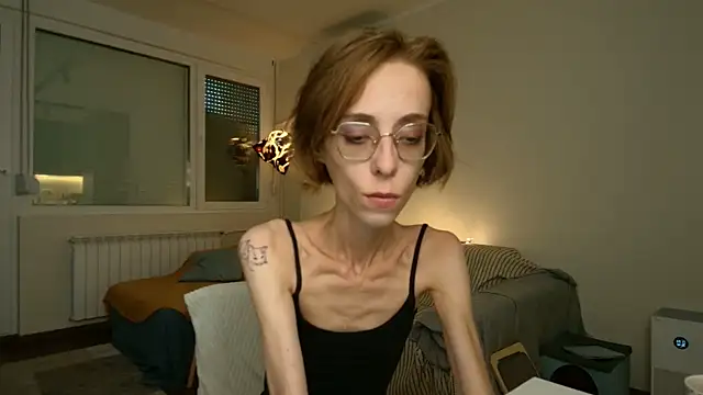 amber quell here online show from 06/28/26, 03:18