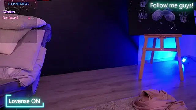 AriaVoss online show from 10/05/25, 08:18