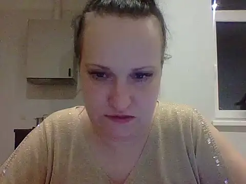  squirty cum lady  online show from 01/09/25, 06:04