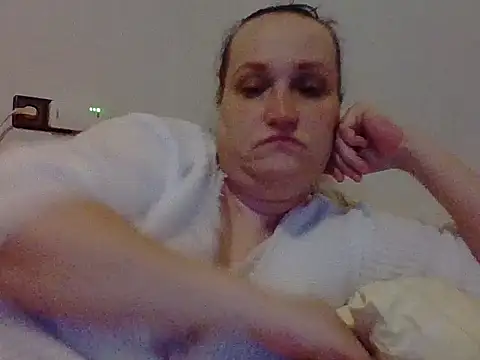  squirty cum lady  online show from 03/12/25, 09:45
