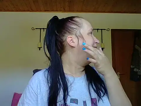 Snapshot of _squirty_cum_lady_ chatting on 09/14/25, 08:13 squirty cum lady online show from 09/14/25, 08:13