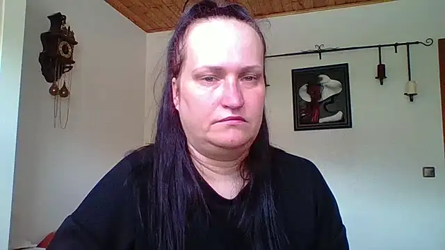 Snapshot of _squirty_cum_lady_ chatting on 09/16/25, 09:43 squirty cum lady online show from 09/16/25, 09:43