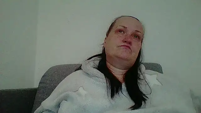 Snapshot of _squirty_cum_lady_ chatting on 09/28/25, 04:12 squirty cum lady online show from 09/28/25, 04:12