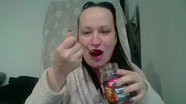 Snapshot of _squirty_cum_lady_ chatting on 11/16/25, 04:18 squirty cum lady online show from 11/16/25, 04:18