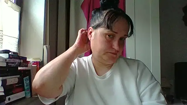  squirty cum lady  online show from 06/12/26, 04:28