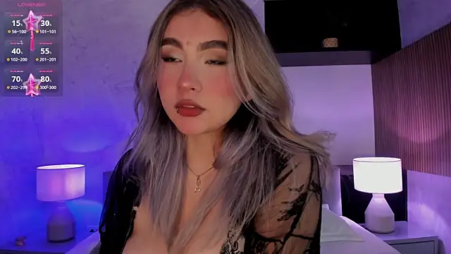 SamantaBone online show from 12/12/24, 08:53