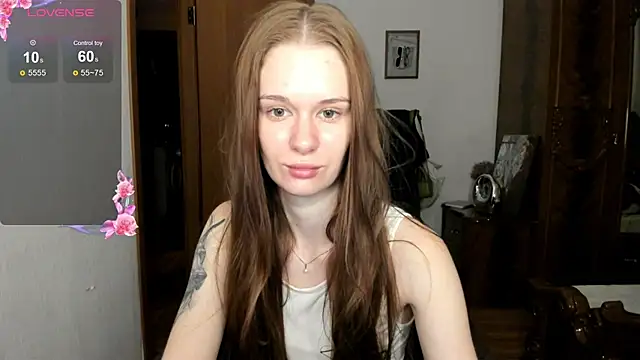 EmilySoul online show from 06/04/26, 06:25