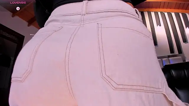 AllyJensen online show from 06/06/26, 10:53