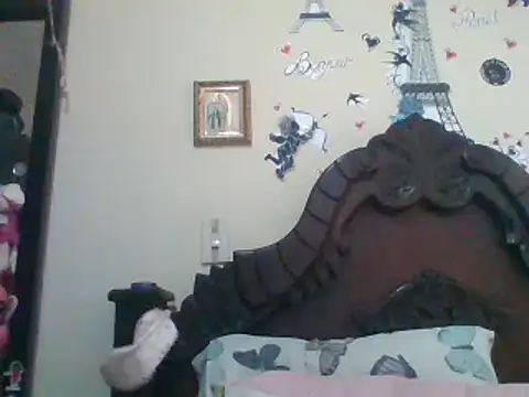 Snapshot of trianabell chatting on 03/12/25, 10:39 trianabell online show from 03/12/25, 10:39
