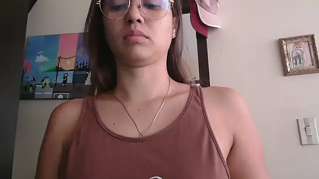 trianabell online show from 05/16/26, 04:28