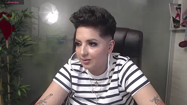 BustyAllyy online show from 12/05/24, 02:09