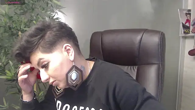 BustyAllyy online show from 12/20/24, 02:19