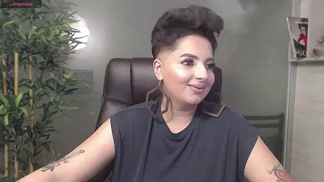 BustyAllyy online show from 01/11/25, 12:44