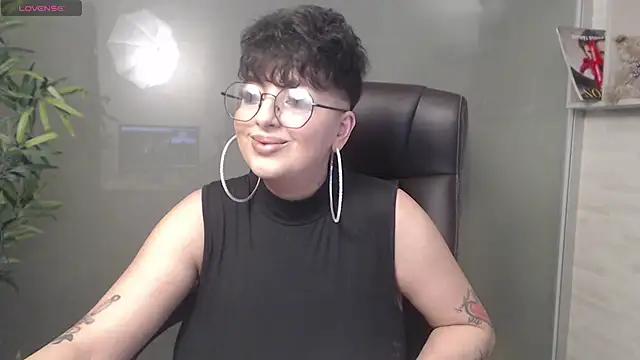 BustyAllyy online show from 01/31/25, 09:26