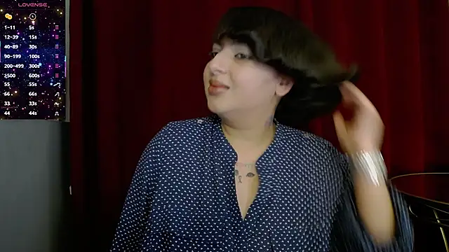 BustyAllyy online show from 11/16/25, 10:04