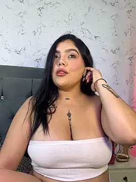 Snapshot of Brhiana_Williamms chatting on 06/02/26, 03:03 Brhiana Williamms online show from 06/02/26, 03:03