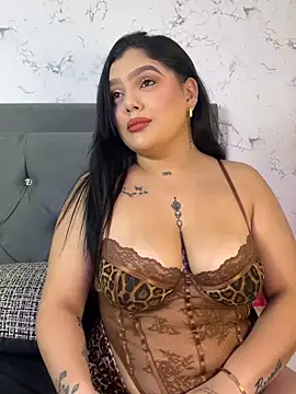 Snapshot of Brhiana_Williamms chatting on 06/05/26, 12:55 Brhiana Williamms online show from 06/05/26, 12:55