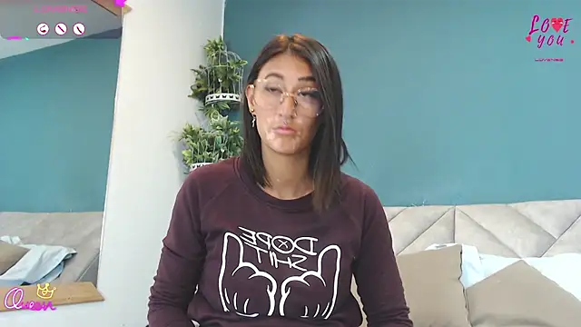 SharisWillian online show from 06/05/26, 03:46