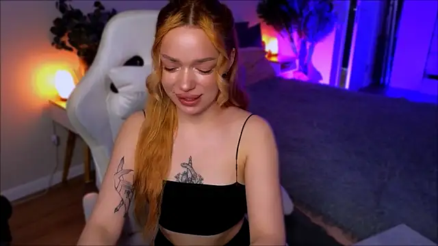 Lily Yin online show from 05/17/26, 07:06