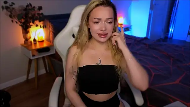 Lily Yin online show from 07/13/26, 06:16