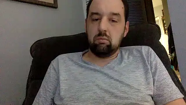 Snapshot of Kink_Master_Daddy chatting on 11/24/25, 02:11 Kink Master Daddy online show from 11/24/25, 02:11