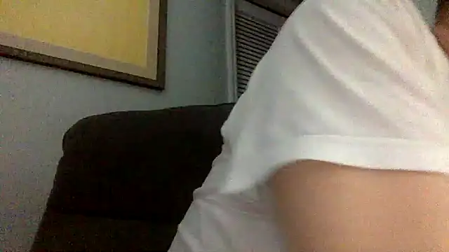 Snapshot of Kink_Master_Daddy chatting on 03/05/26, 12:01 Kink Master Daddy online show from 03/05/26, 12:01