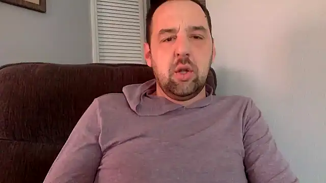 Snapshot of Kink_Master_Daddy chatting on 05/02/26, 01:38 Kink Master Daddy online show from 05/02/26, 01:38