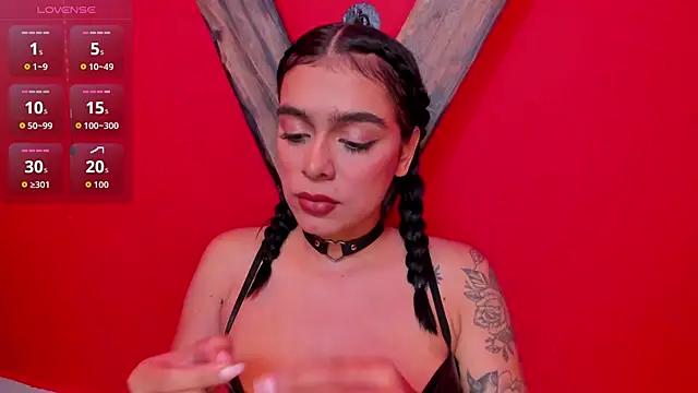 Foxy Assh  online show from 05/20/26, 04:40