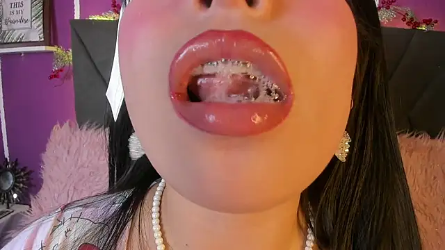 mia roux13 online show from 01/18/25, 10:17