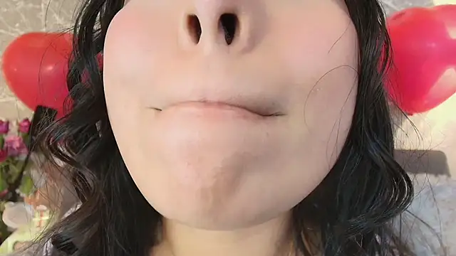 mia roux13 online show from 02/16/25, 10:10