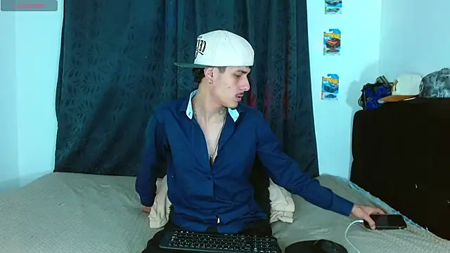 Bastiaan 28 online show from 11/13/25, 04:11