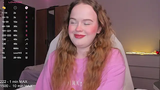 Snapshot of HANNA_MONTANAS chatting on 10/15/25, 08:09 HANNA MONTANAS online show from 10/15/25, 08:09