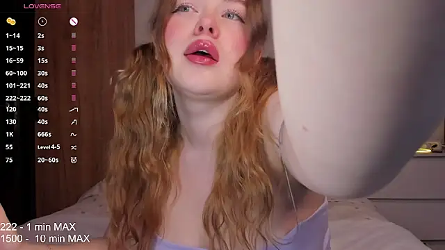 Snapshot of HANNA_MONTANAS chatting on 10/21/25, 05:13 HANNA MONTANAS online show from 10/21/25, 05:13