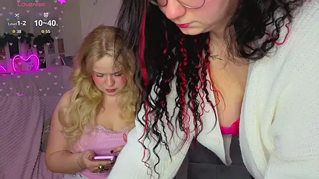 HANNA MONTANAS online show from 03/18/26, 07:06
