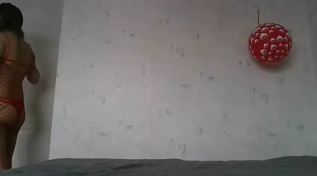 AngelinaLove28 online show from 02/06/25, 07:56