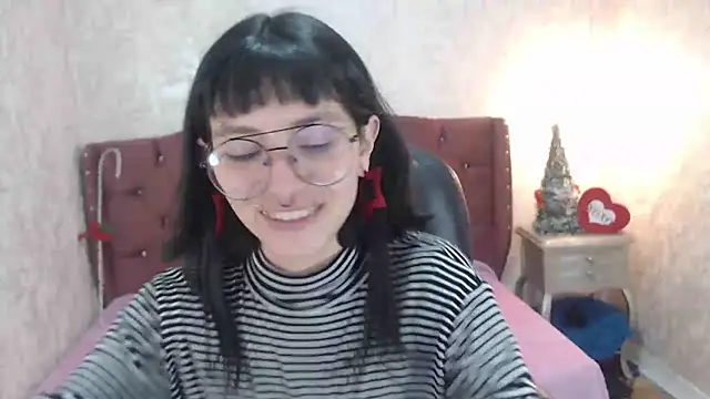 charlottemoonxz online show from 12/22/24, 05:10