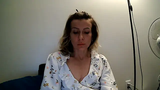 anechka1 online show from 06/11/26, 01:27