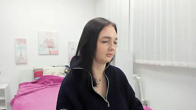 Snapshot of Pretty_anniee chatting on 03/20/26, 01:32 Pretty anniee online show from 03/20/26, 01:32