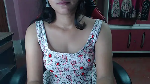 Snapshot of Angel_Alison_ chatting on 10/27/25, 06:12 Angel Alison  online show from 10/27/25, 06:12
