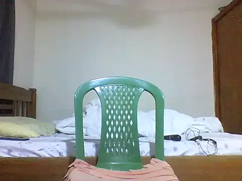 Prettyolive2 online show from 09/14/25, 03:05