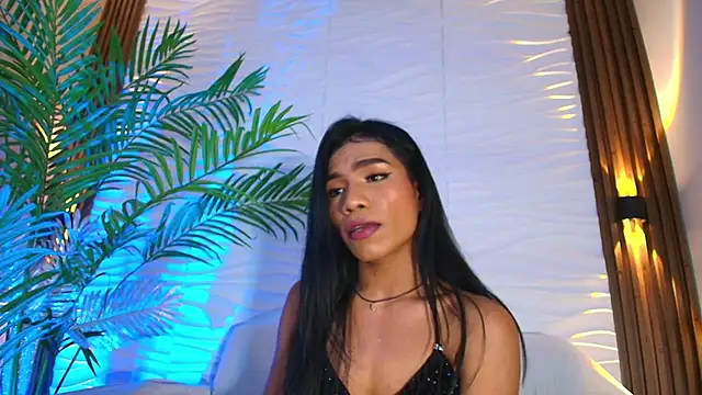 Snapshot of kimberly_Gonzalez1 chatting on 11/11/25, 07:58 kimberly Gonzalez1 online show from 11/11/25, 07:58